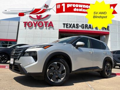 Used 2025 Nissan Rogue SV
