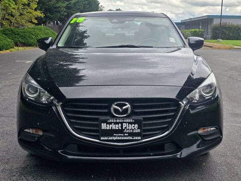 Used 2018 MAZDA MAZDA3 Sport w/ Preferred Equipment Package FWD image 7