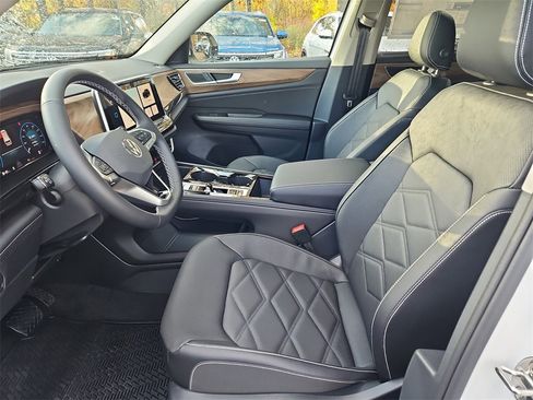 New 2026 Volkswagen Atlas SE image 22