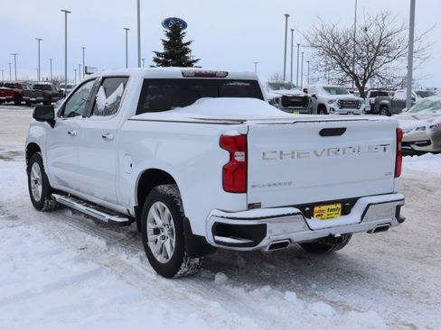 Used 2019 Chevrolet Silverado 1500 LTZ w/ LTZ Plus Package image 4