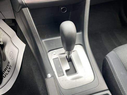 Used 2015 Subaru Crosstrek 2.0i Premium w/ Moonroof Package image 25