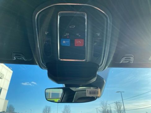 New 2026 Jeep Grand Wagoneer Limited image 16