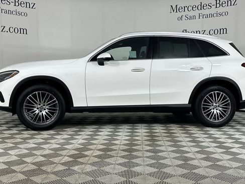 Certified 2026 Mercedes-Benz GLC 300 image 8