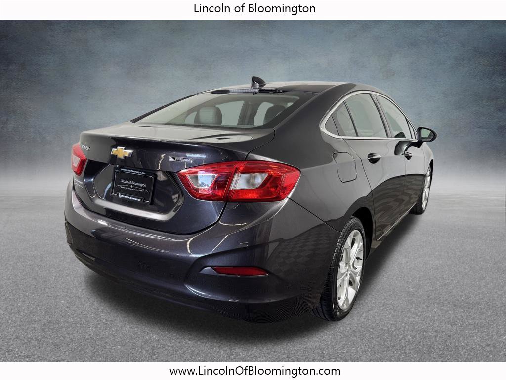 Used 2017 Chevrolet Cruze Premier FWD image 6