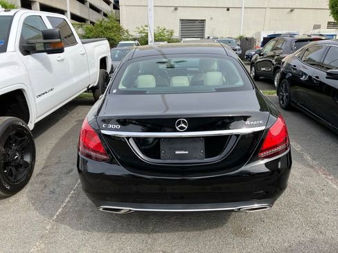 Used 2020 Mercedes-Benz C 300 4MATIC Sedan image 4