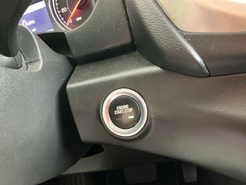 Used 2019 GMC Terrain Denali w/ Advanced Safety Package AWD/4WD image 24
