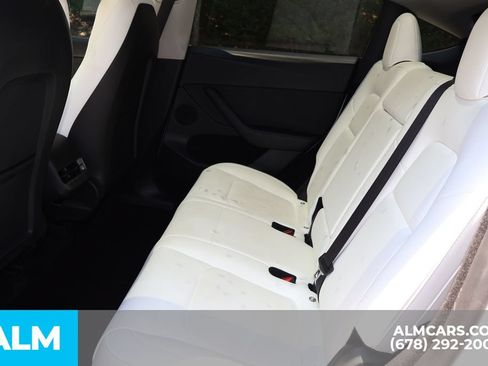 Used 2023 Tesla Model Y Performance AWD/4WD image 16