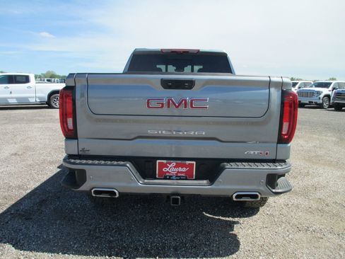 New 2026 GMC Sierra 1500 AT4 w/ AT4 Premium Package AWD/4WD image 5