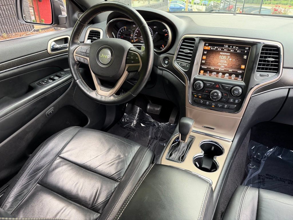 Used 2017 Jeep Grand Cherokee Limited w/ Trailer Tow Group IV AWD/4WD image 41
