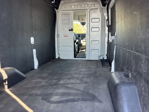 Used 2025 Ford Transit 250 148 High Roof w/ Load Area Protection Package RWD image 4