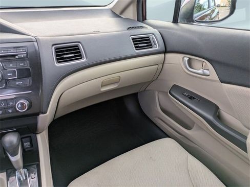 Used 2013 Honda Civic LX image 17