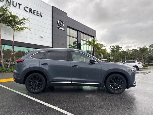 Used 2023 MAZDA CX-9 Carbon Edition image 3