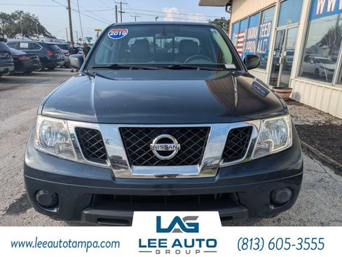 Used 2019 Nissan Frontier SV RWD image 8