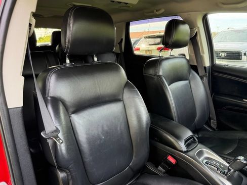 Used 2016 Dodge Journey Crossroad w/ Popular Equipment Group AWD/4WD image 21