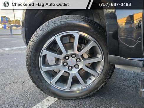 Used 2020 GMC Canyon Denali image 13