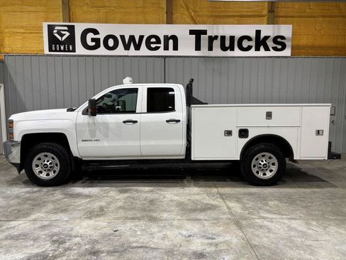 Used 2017 Chevrolet Silverado 3500 W/T w/ WT Fleet Convenience Package AWD/4WD image 2