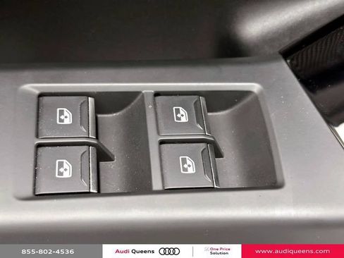 Used 2025 Audi A6 e-tron Premium Plus w/ Premium Plus AWD/4WD image 20