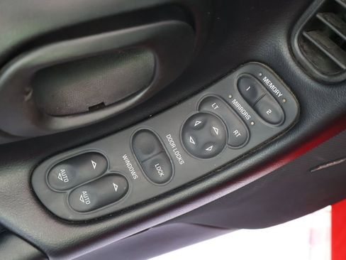 Used 2001 Chevrolet Corvette Base w/ Preferred Equipment Group2 image 15