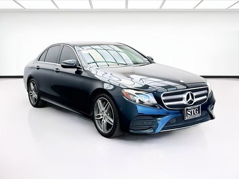Used 2017 Mercedes-Benz E 300 image 3