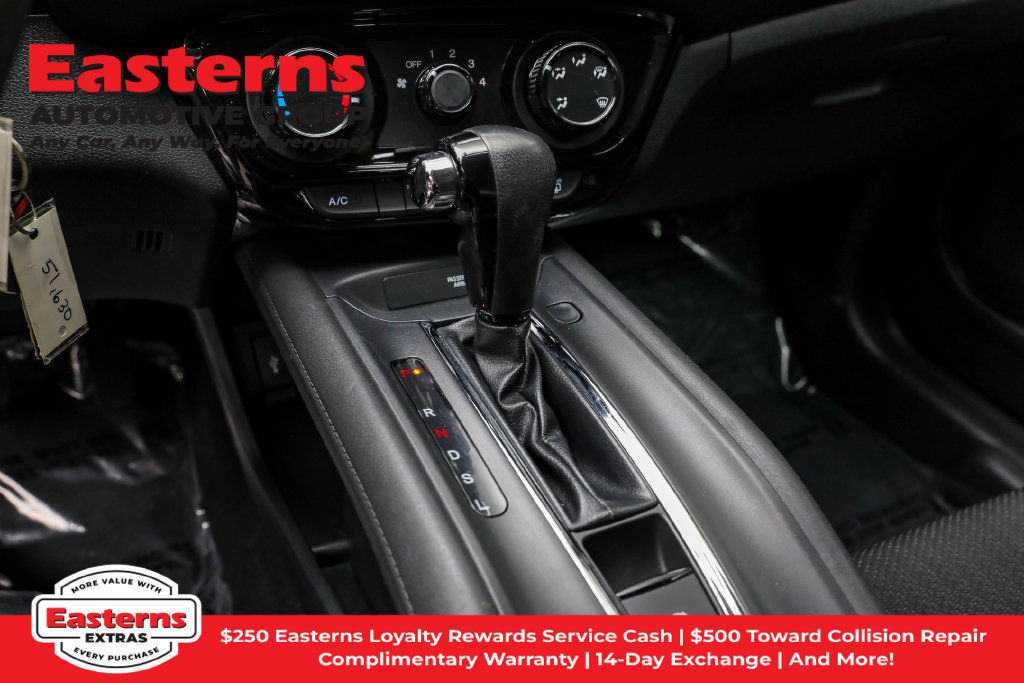 Used 2018 Honda HR-V LX image 14