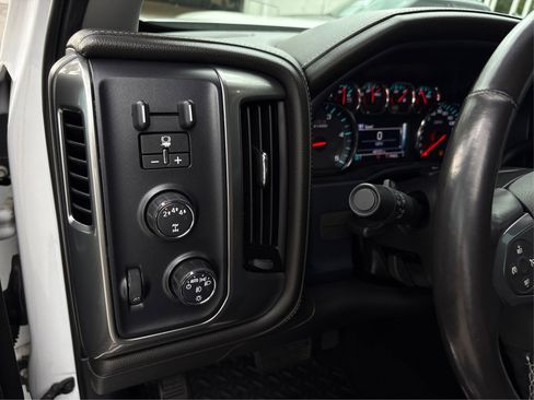 Used 2018 Chevrolet Silverado 2500 LTZ w/ Duramax Plus Package image 20