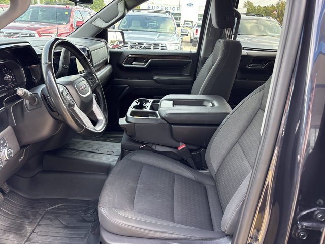 Used 2024 GMC Sierra 1500 Elevation AWD/4WD image 16
