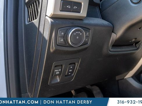 Used 2018 Ford F150 Lariat w/ Equipment Group 502A Luxury AWD/4WD image 18
