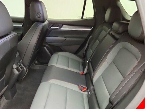 Used 2026 GMC Terrain AT4 w/ Convenience Package III AWD/4WD image 19