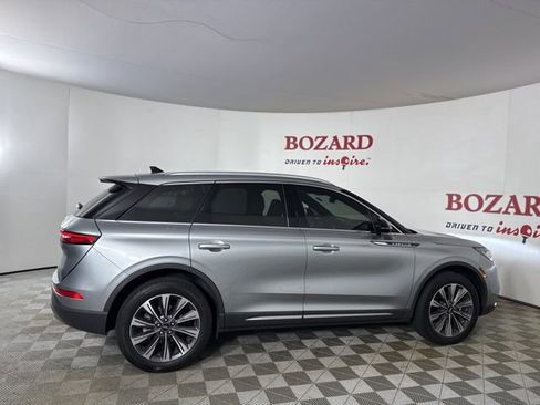 Certified 2022 Lincoln Corsair Reserve image 9