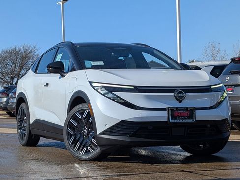 New 2026 Nissan Leaf Platinum+ FWD image 2