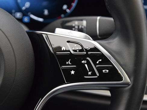 Used 2023 Mercedes-Benz E 350 Sedan image 25