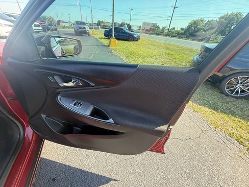 Used 2019 Chevrolet Malibu RS FWD image 22
