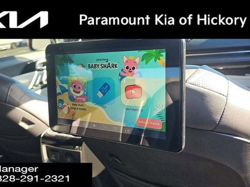 Used 2022 Kia Carnival SX image 10