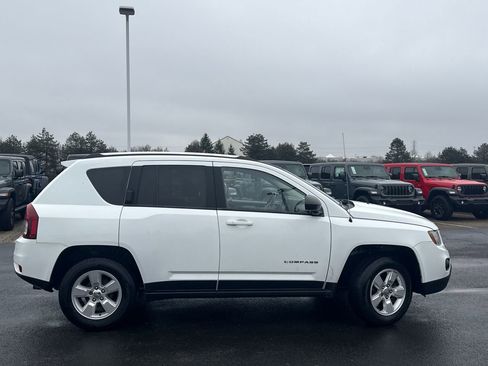 Used 2014 Jeep Compass Sport w/ Power Value Group image 2