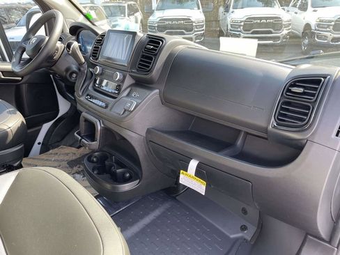 New 2026 RAM ProMaster 2500 w/ Convenience Group FWD image 14