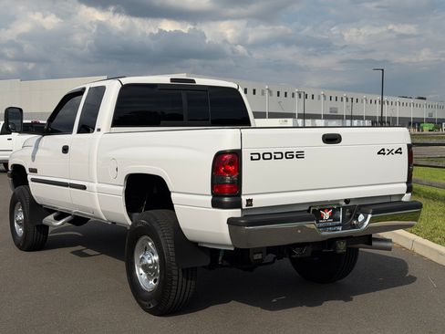 Used 2002 Dodge Ram 2500 Truck 4x4 Quad Cab image 5