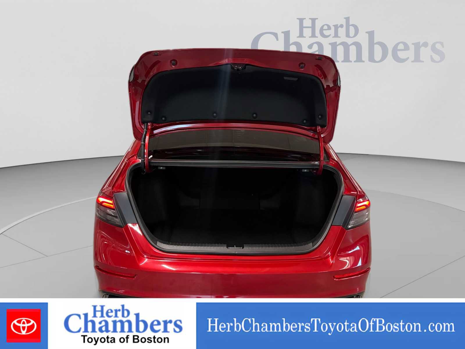 Used 2023 Honda Accord Sport image 4