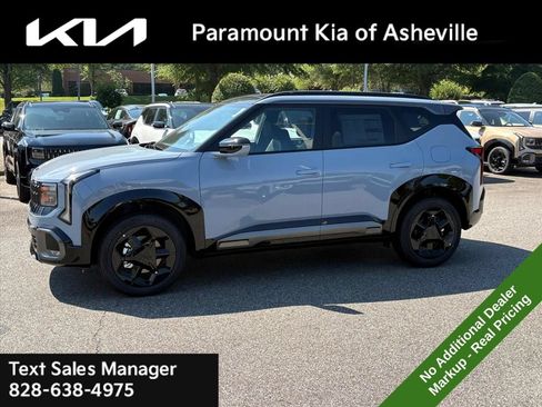 New 2027 Kia Seltos X-Line S w/ X-Line S Premium Package AWD/4WD image 3