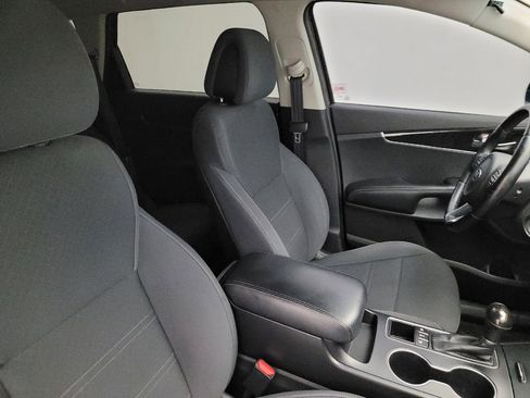 Used 2016 Kia Sorento AWD w/ LX Convenience Package image 21