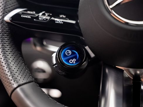 Used 2025 Mercedes-Benz AMG GT 43 image 50