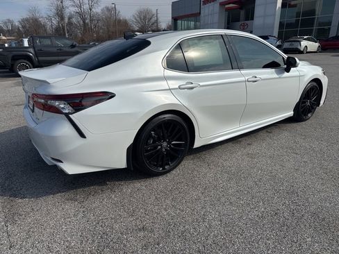 Used 2024 Toyota Camry XSE w/ Navigation Package image 3