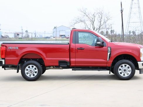 Used 2024 Ford F250 XLT image 4