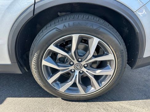 Used 2023 Acura MDX SH-AWD w/ Technology Package image 3