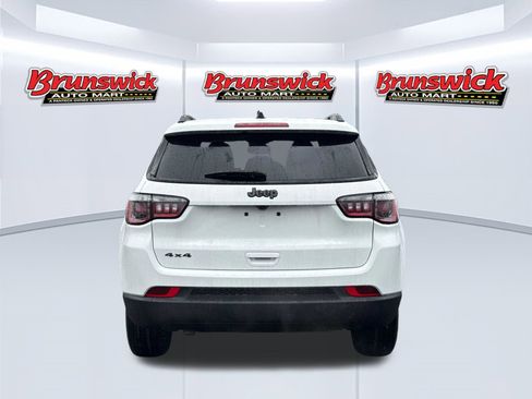 New 2026 Jeep Compass Latitude image 5