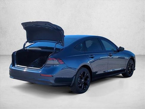 New 2025 Honda Accord SE image 2