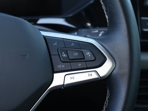 Used 2023 Volkswagen Taos S image 12