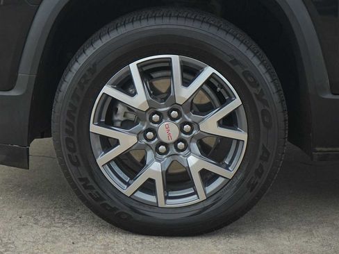 Used 2023 GMC Acadia SLT FWD image 7