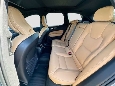 Used 2024 Volvo XC60 B5 Ultimate w/ Protection Package Premier image 25