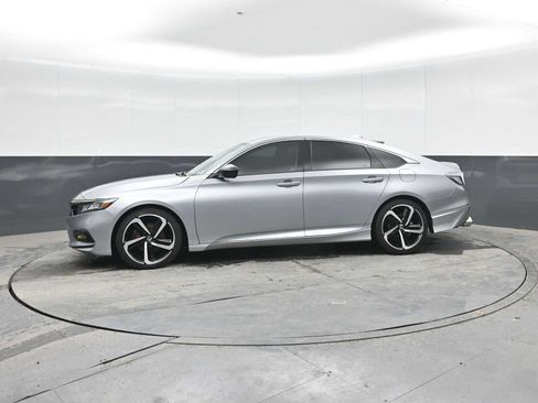 Used 2020 Honda Accord Sport image 4