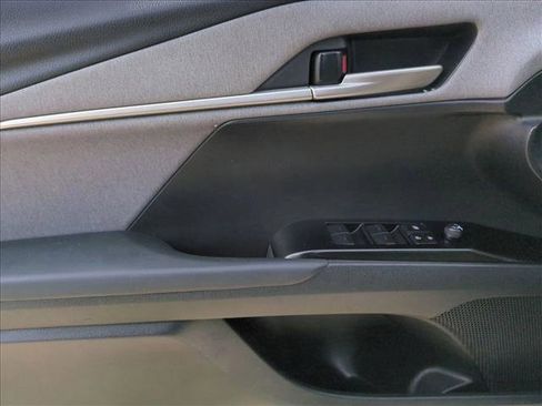 Certified 2025 Toyota Camry LE FWD image 11